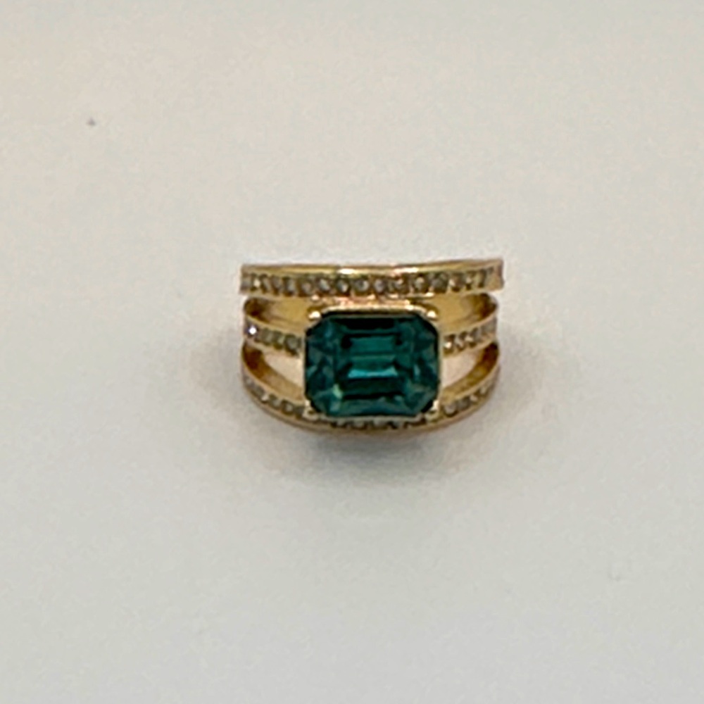 Studio 1886 Avon Green Statement Ring Size 6